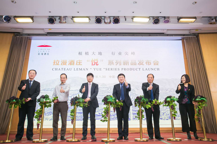 QAUYYUJX8ST07C09DCKX53